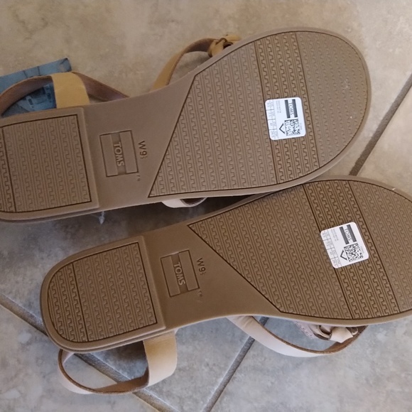 Toms Honey Leather Lexie Braided Sandal - Picture 3 of 3